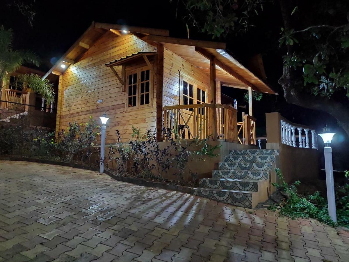 Cozywoods Hill Resort Banastarim Exterior foto